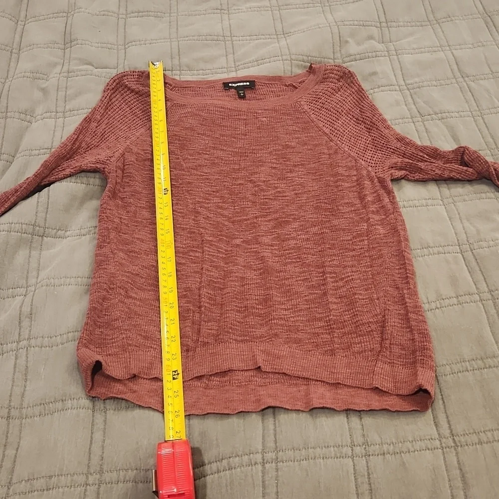 Express Women's Dusty Mauve Crew Neck Sweater W/ 3/4 Sleeves Size S